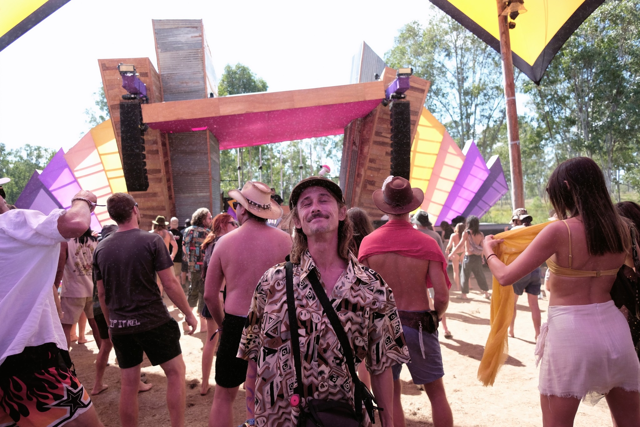 Boog — Live at Happiness Hill 2